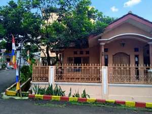 DIJUAL RUMAH BAGUS SIAP HUNI HOOK HARGA NEGO STRATEGIS CITAYAM DEPOK BO173 , tersedia melalui melalui situs Olx