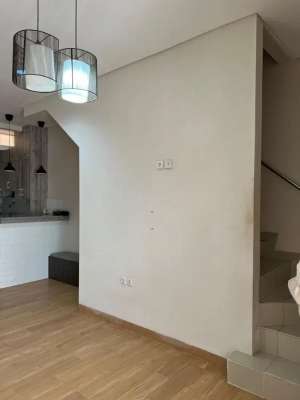 DIJUAL RUMAH CLUSTER LAYAR PERMAI , PANTAI INDAH KAPUK , tersedia melalui melalui situs Olx