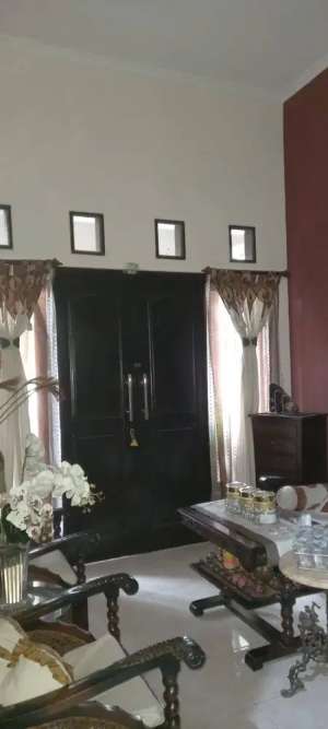 Dijual Rumah di Perum. Griya Kencana Asri Rungkut Surabaya bisa nego lokasi di Griya Kencana Asri Blok F 7 Wonorejo Rungkut Surabaya, tersedia melalui melalui situs Olx