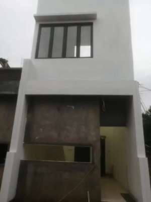 Dijual rumah dimunjul Cipayung Jaktim lokasi di Jalan.Munjul Cipayung Jakarta Timur, tersedia melalui melalui situs Olx