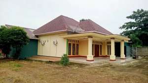 DIJUAL RUMAH HALAMAN LUAS MASKAREBET PALEMBANG , tersedia melalui melalui situs Olx