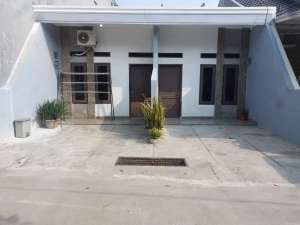 Dijual Rumah Kontrakan Cluster kontrakan berisi lokasi di Jl. Kp. Setu RT. 003 \u002F RW. 001, tersedia melalui melalui situs Olx