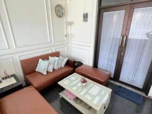 DIJUAL RUMAH MODERN SIAP HUNI FULL FURNISH di Komplek SETRA DAGO ANTAPANI Lokasi dekat ke Taman Kiara Artah ParkSport Jabar Arcamanik Bandung , tersedia melalui melalui situs Olx