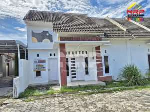 Dijual Rumah Murah Minimalis di Depan SD Model Banyuwangi , tersedia melalui melalui situs Olx