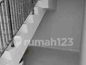 Dijual Rumah Pik2 Cluster Kuningan Village Brand New , tersedia melalui melalui situs Olx