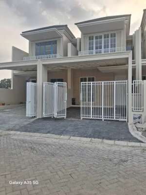 DIJUAL RUMAH PURI GALAXY NEW GRESS DKT ARAYA,PETRA,MERR,ITS , tersedia melalui melalui situs Olx