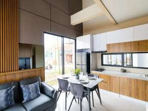 DIJUAL RUMAH READY SELANGKAH KE STASIUN BSD , tersedia melalui melalui situs Olx