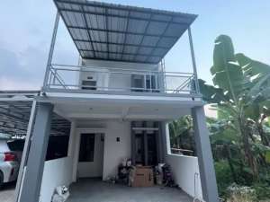 Dijual Rumah Sayap Cikutra 2 lantai minimalis diCluster One Gate System Kota Bandung , tersedia melalui melalui situs Olx