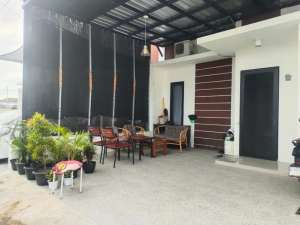 DIJUAL RUMAH SELANGKAH MERR FULL FURNISHED ISTIMEWA , tersedia melalui melalui situs Olx