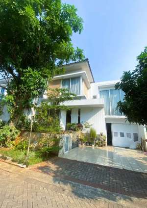 Dijual Rumah Siap Huni di Kebayoran Symphony dekat Club House , tersedia melalui melalui situs Olx