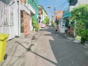 Dijual Rumah Tengah Kota Banyu Urip Kidul , tersedia melalui melalui situs Olx