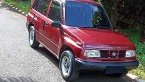 Jual bekas DIJUAL SUZUKI SIDEKICK DRAG-ONE 2001MERAHTANGAN PERTAMA,lokasi di Banten