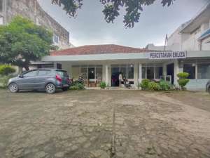DIJUAL TANAH BONUS RUMAH, PERSIS PINGGIR Jl. R.E MARTADINATA PALEMBANG lokasi di Jl R.E. Martadinata Palembang, tersedia melalui melalui situs Olx