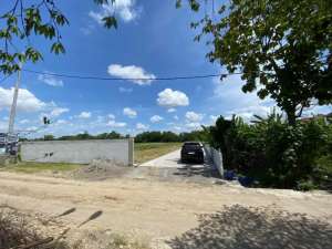 dijual tanah siap bangun luas 282 m2 shm ready lokasi kawasan perumahan elit di gedangan solo baru lokasi di Solo Baru, tersedia melalui melalui situs Olx