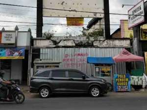 dijual via lelang aset macet ruang usaha patrang jember lokasi di Patrang, tersedia melalui melalui situs Olx