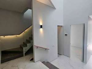 GRESS Rumah Sutorejo Tengah , tersedia melalui melalui situs Olx