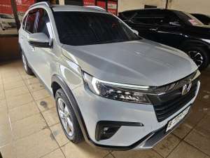 Jual bekas HondaAll New BR-V E CVT 2023 Putih,lokasi di Jakarta DKI