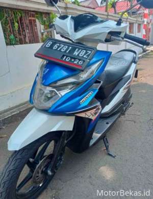 Jual bekas Honda beat tahun 2016 mesin ori masih standar,lokasi di Tangerang Selatan