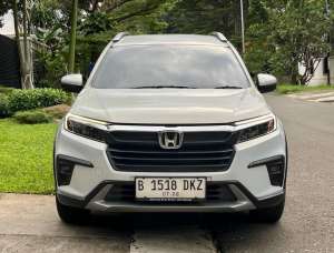 Jual bekas Honda BR-V E CVT 2023 SUV,lokasi di Jakarta DKI