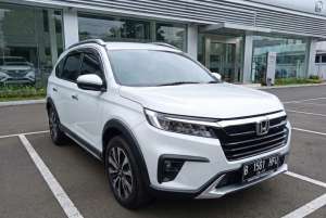 Jual bekas Honda BR-V Prestige CVT with Honda Sensing 2022,lokasi di Banten