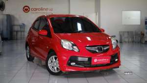 Jual bekas HONDA BRIO E 1.2 MT 2015 MERAH,lokasi di Jawa Barat