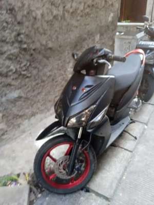 Jual bekas honda vario karbu tahun 2009,lokasi di Palmerah