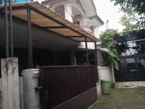 Hunian Asri Siap Huni Bangunan 280mLokasi Istimewa Bintara Jaya , tersedia melalui melalui situs Olx