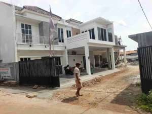 Hunian cluster mewah dan elegan dijatibening lokasi strategis dekat stasiun LRT Jatibening dinding ful batamerah dijatibening , tersedia melalui melalui situs Olx