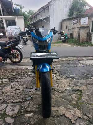Jual bekas jual cepat motor satria fu150,lokasi di Pondok Aren