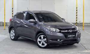Jual bekas JUAL Honda HR-V 1.5 E CVT 2015 Abu-abu kilometer 35rb,lokasi di Jawa Barat