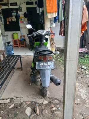Jual bekas jual motor xoen karbu kondisi seperti di gambar,lokasi di Serpong