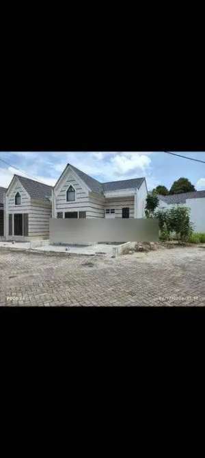 Jual rumah di jl.Banfar Labuhan, Limau Manis , Medan , tersedia melalui melalui situs Olx