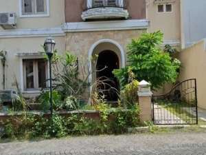 Jual Rumah di perum Casa Bella dekat kampus UPN Depok, Sleman , tersedia melalui melalui situs Olx