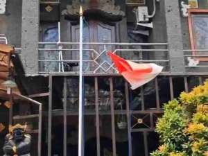 Jual rumah Mewah lokasi elite Renon, Moh Yamin Denpasar Bali , tersedia melalui melalui situs Olx