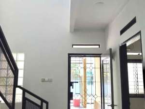 JUAL RUMAH SIAP HUNI BARU RENOV DI KOMPLEK TAMAN BURUNG - CIJERAH , tersedia melalui melalui situs Olx