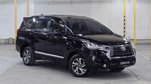 Jual bekas JUAL Toyota Innova 2.0 G Luxury AT 2022 Hitam kilometer 12rb,lokasi di Jawa Barat
