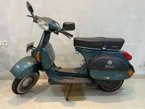 Jual bekas kolektor item full original,lokasi di Gubeng