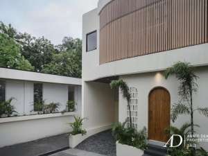LEASEHOLD3 UNITS LEFT - MODERN VILLAS IN PRIME TUMBAK BAYUH , tersedia melalui melalui situs Olx