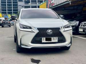 Jual bekas Lexus NX Series 200T Putih,lokasi di Jakarta DKI