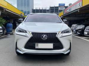 Jual bekas Lexus NX Series 300 F-Sport 2016 Putih,lokasi di Jakarta DKI