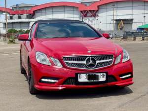 Jual bekas Mercedes-Benz E-Class E2502013 Sedan,lokasi di Jakarta DKI