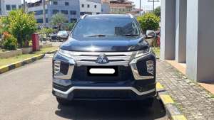Jual bekas Mitsubishi Pajero Sport Dakar 4x2 AT 2024 hitam dakar km 18ribuan,lokasi di Jakarta DKI