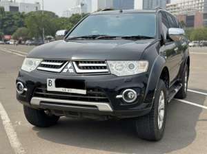 Jual bekas Mitsubishi Pajero Sport Dakar 4x2 AT 2013 SUV,lokasi di Jakarta DKI