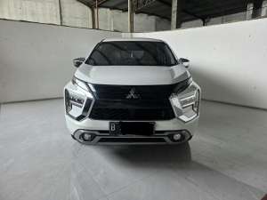 Jual bekas Mitsubishi Xpander Ultimate ATMatic2021 Putih Km 68rban Plat genap jakarta,lokasi di Jawa Barat