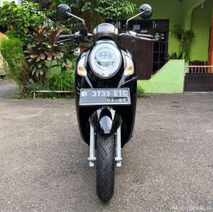 Jual bekas Motor bekas HONDA SCOOPY PRESTIGE 2021,lokasi di Depok
