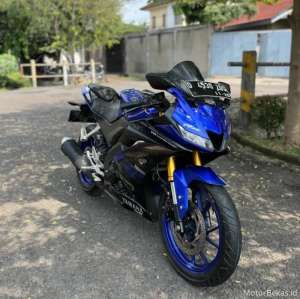 Jual bekas Motor bekas yamaha R15 sangat terawat,lokasi di Bandung