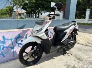 Jual bekas Motor Honda Beat Tahun 2012 terawat,lokasi di Surakarta