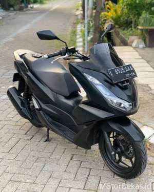 Jual bekas Motor Honda pcx 160cc 2021,lokasi di Surabaya