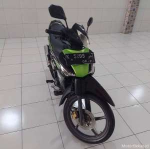 Jual bekas Motor Honda Supra X 125 old 2012 lengkap,lokasi di Pati