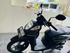 Jual bekas motor kesayangan hanya di pakai ke kantor,lokasi di Gununganyar